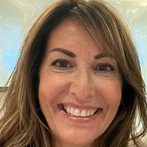 Meet your Posher, Marcy